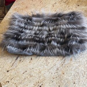 LA FIORENTINA GREY LONG FUR SCARF ONE SIZE FITS ALL